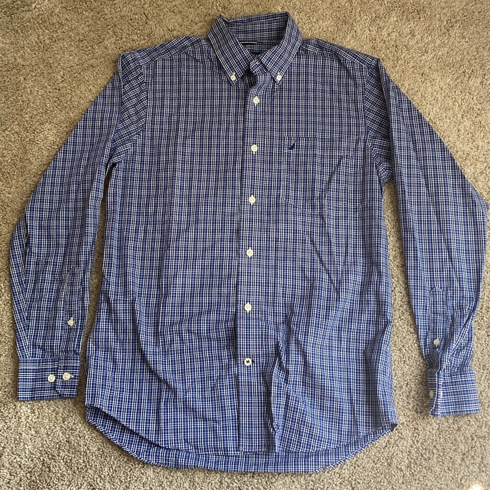 Blue and White Checkered Nautica Long Sleeve Dress Shirt — size S — 100% Cotton